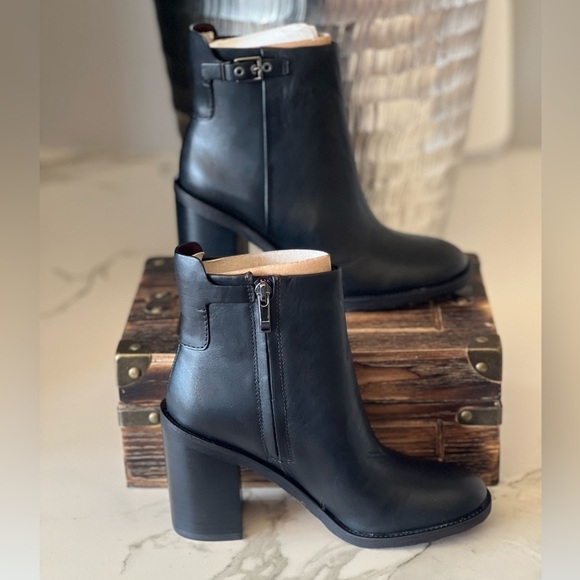 Franco Sarto Tribute Bootie in Black - Picture 3 of 12